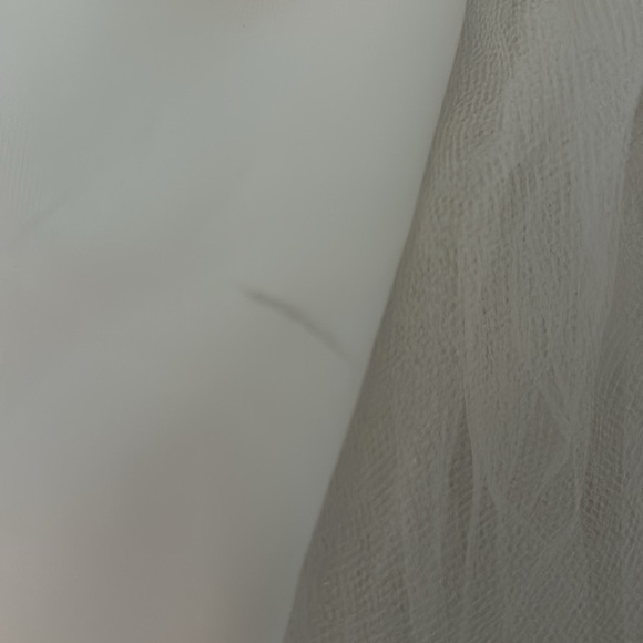 Stunning Sophia 2T tutu dress in Ivory flower girl photoshoot party princess - Picture 5 of 13